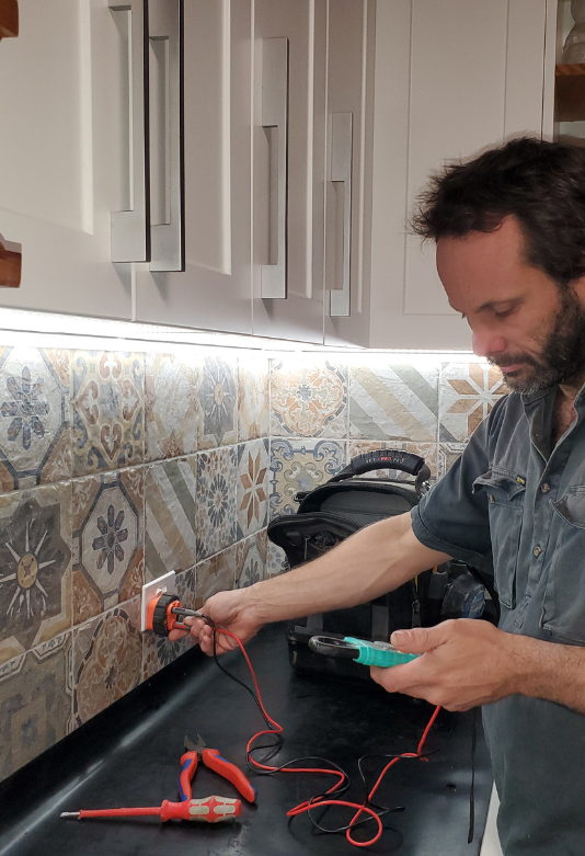 electrician fault finding